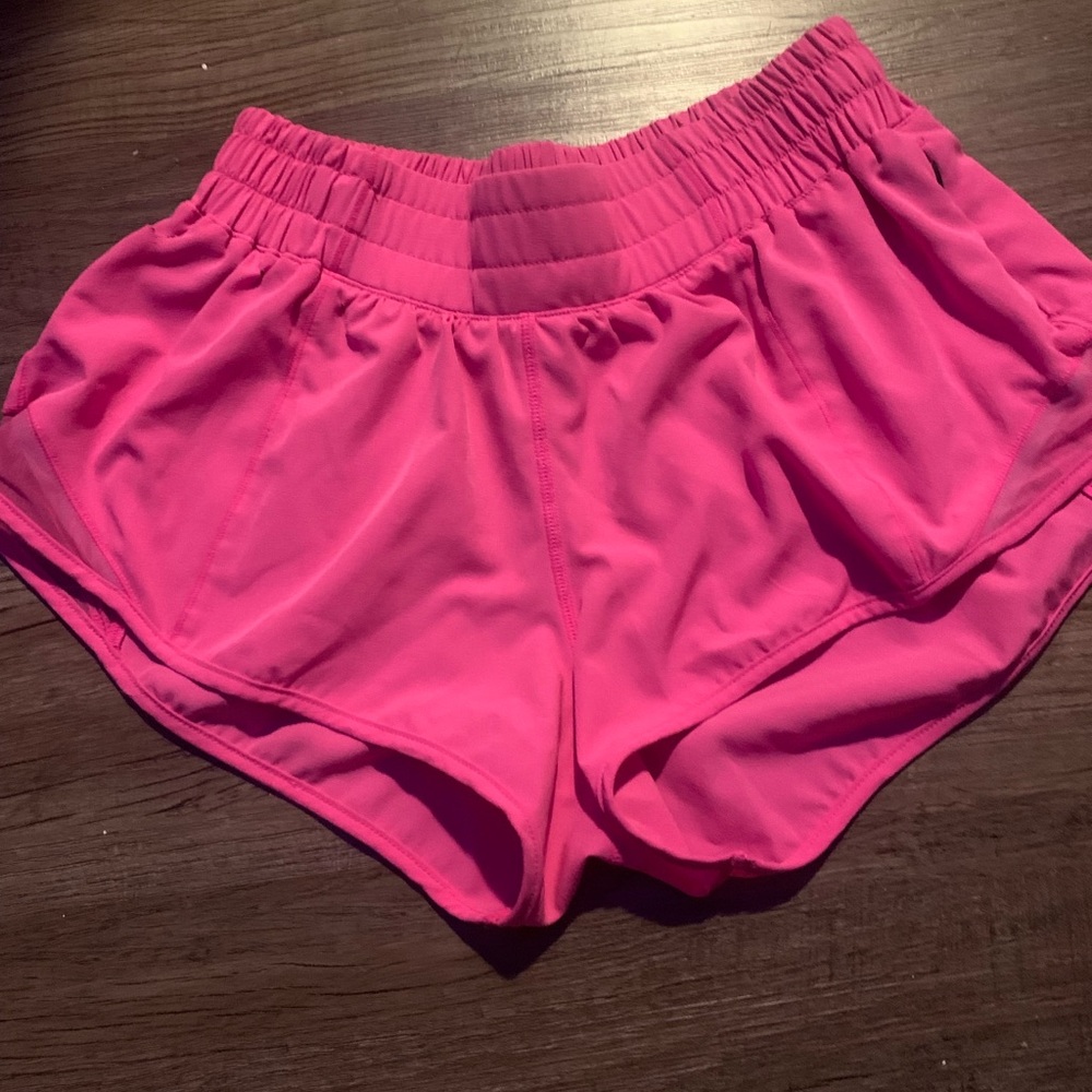 LULULEMON sonic pink hotty hots
